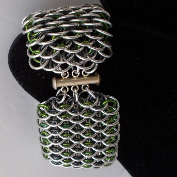 Chain Maille Bracelet Wide Cuff Slide Lock Clasp - Picture 1 of 4